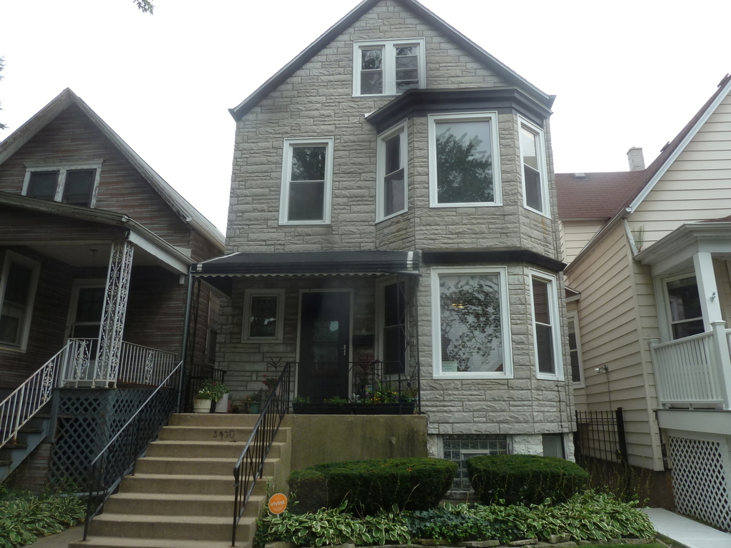 3430 North Hamlin Avenue - Photo 0