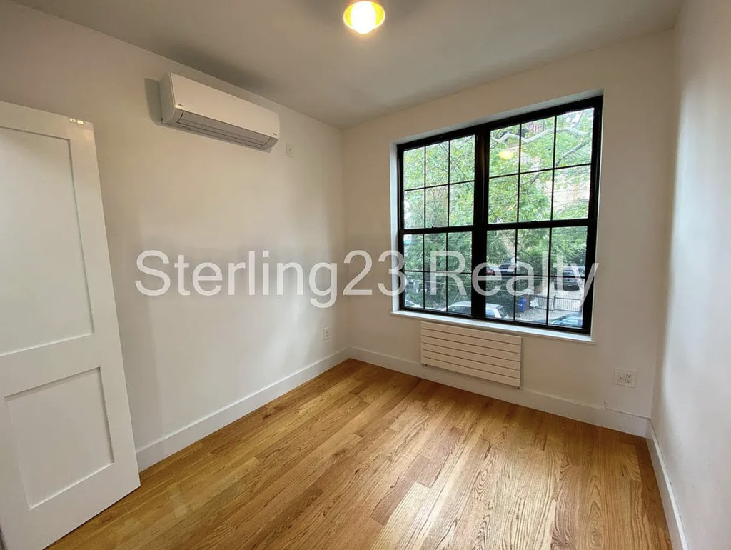 22-62 28th Street - Photo 5