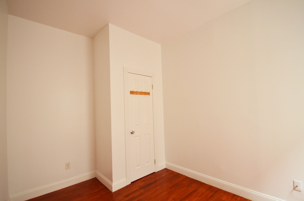 521 West 180th Street - Photo 2