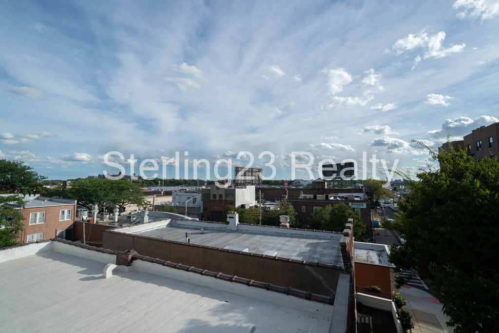 32-81 45th Street - Photo 3