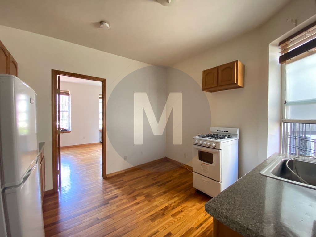 341 East 76th Street - Photo 4