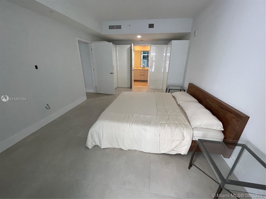 1010 Brickell Ave - Photo 8