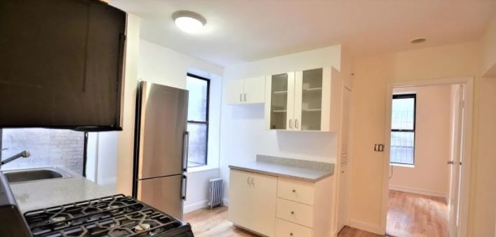 516 East 80th Street - Photo 1