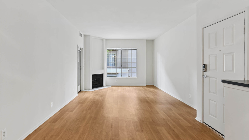 24452 West Valencia Blvd. - Photo 15