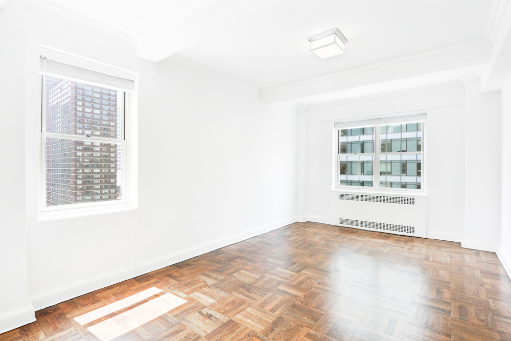 East 57th Street - Photo 5