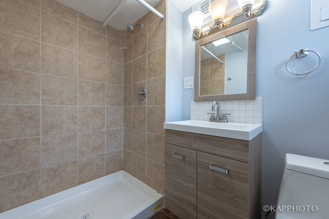 47 East 37th Place - Photo 18