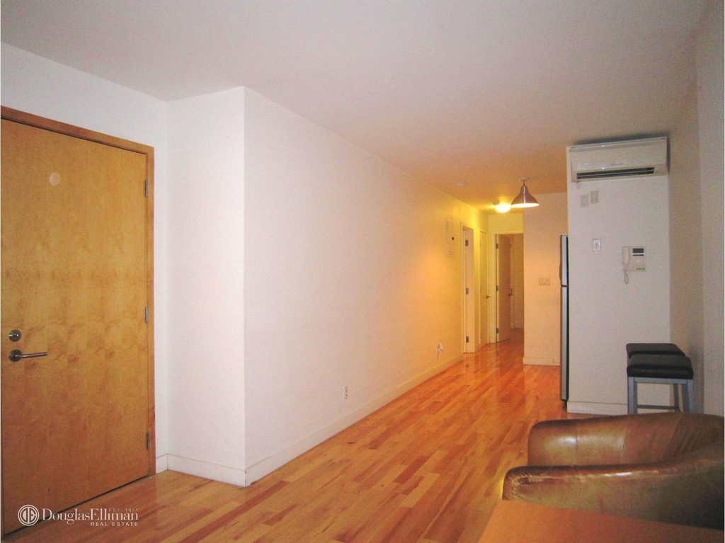 316 West 115th St - Photo 3