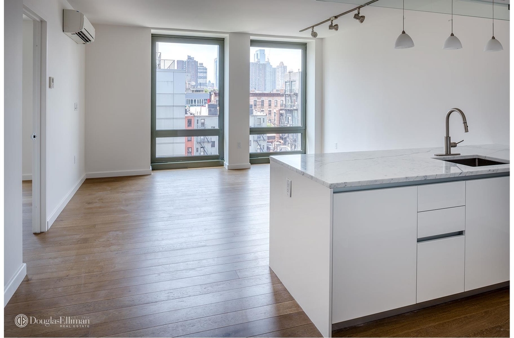 351 West 54th - Photo 0