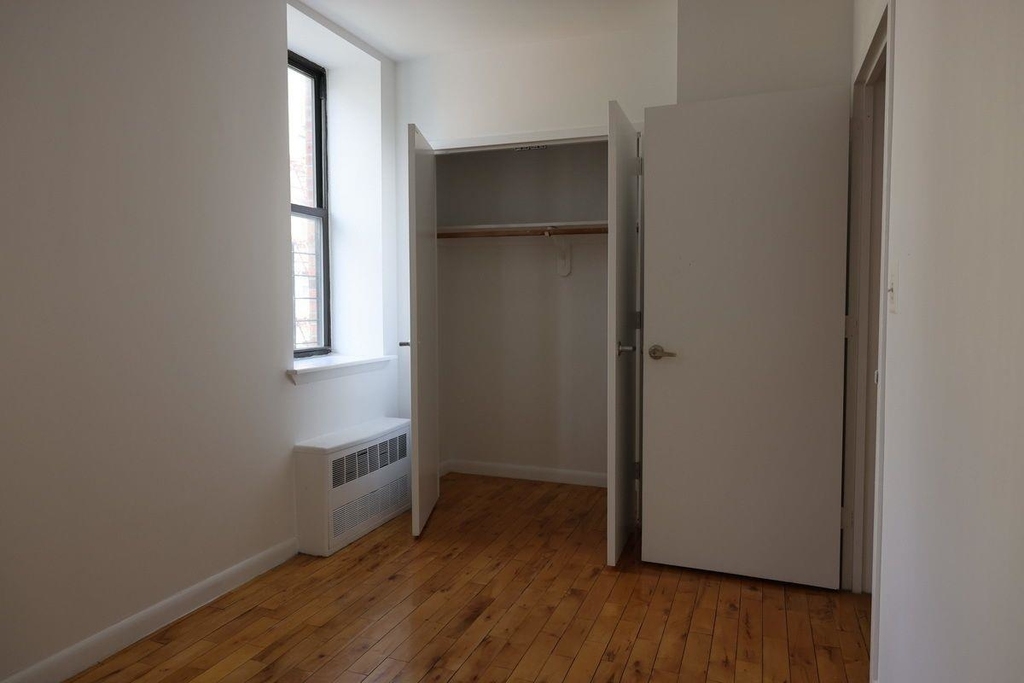 282 W 113th St - Photo 4