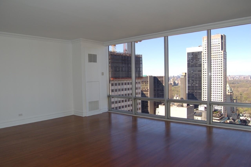 641  Fifth Ave - Photo 5