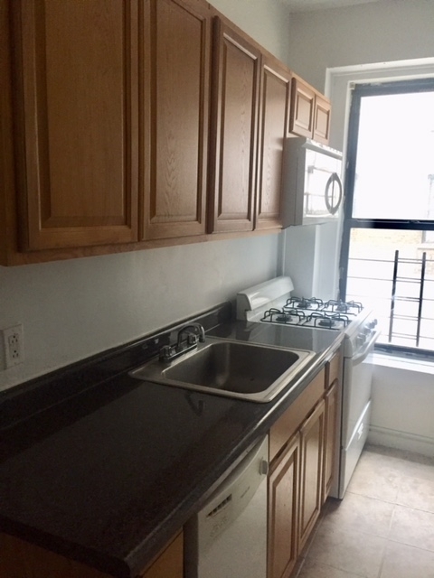 870 West 181st Street - Photo 2