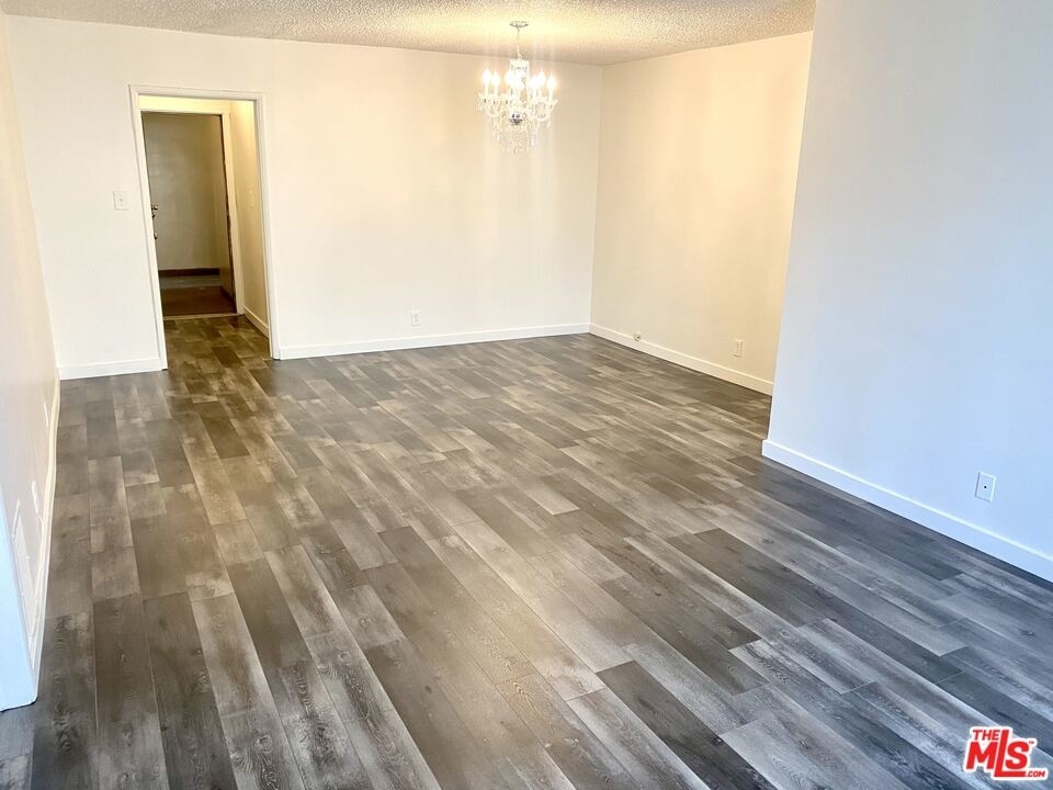 11670 W Sunset Blvd - Photo 13