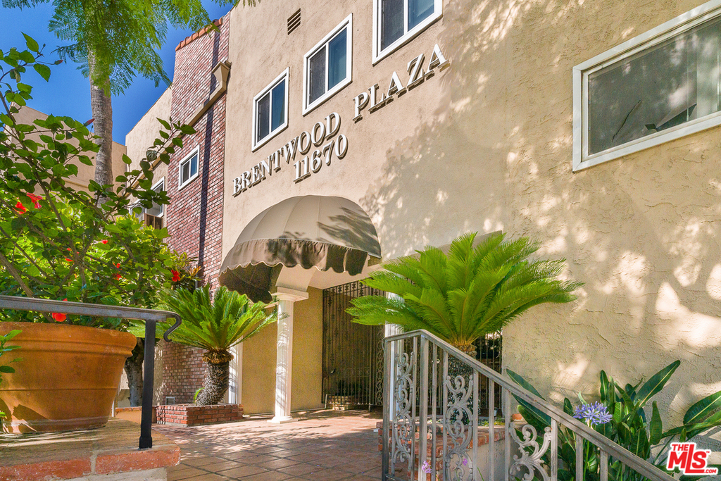 11670 W Sunset Blvd - Photo 4