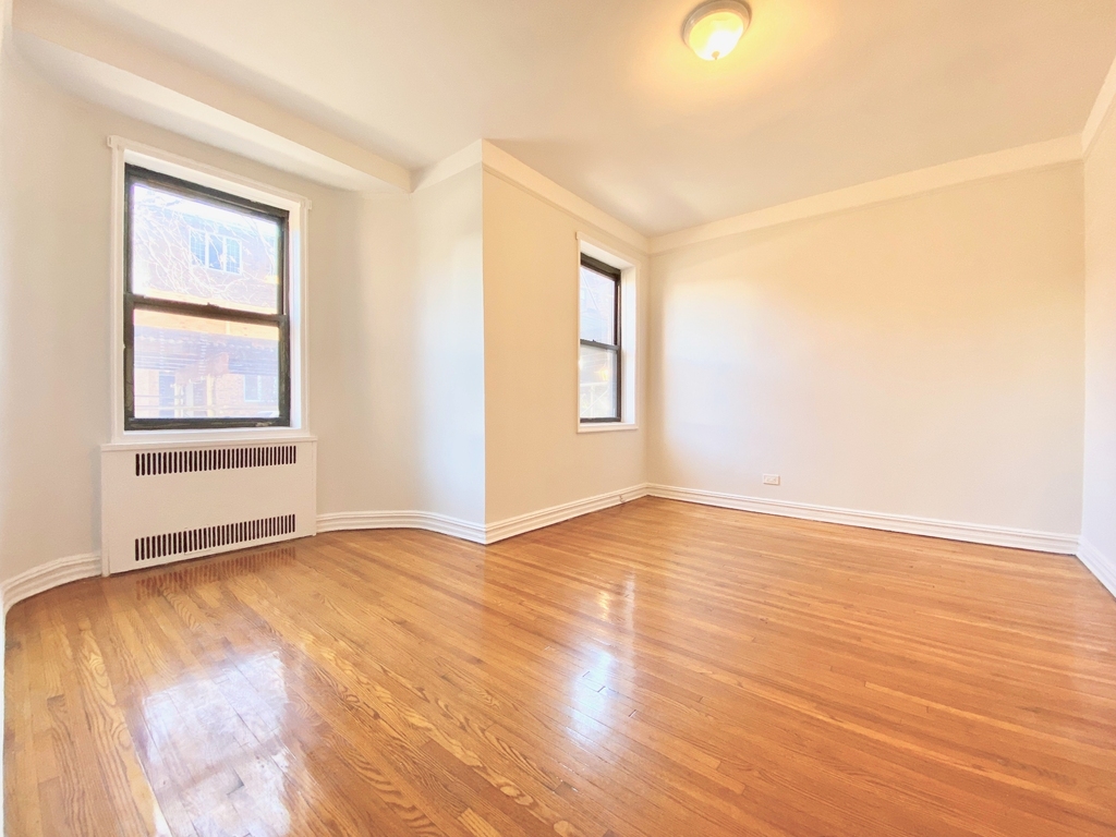 1550 East 13th Street - Photo 6