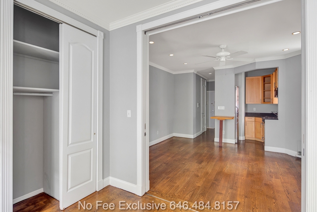 209 East 25th Street #2C - Photo 2