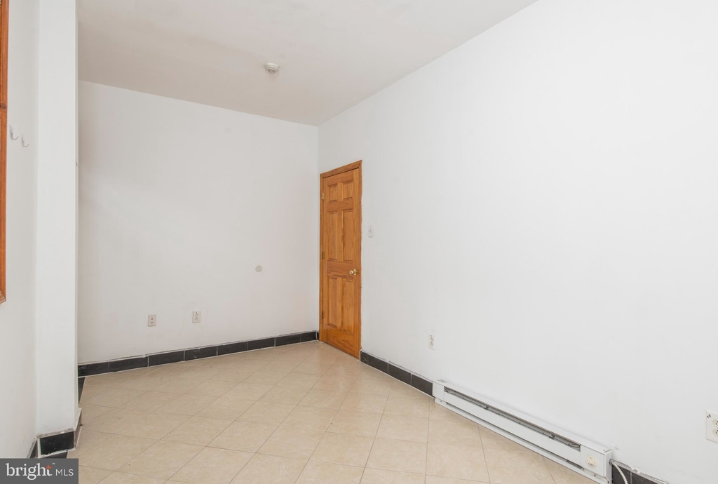 1330 W Girard Avenue - Photo 15