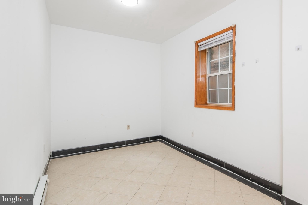 1330 W Girard Avenue - Photo 14