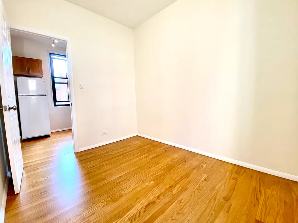 508 East 78th Street - Photo 7