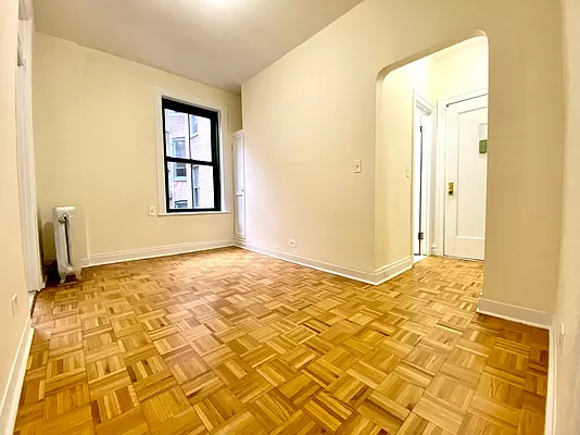 524 East 79th Street - Photo 1