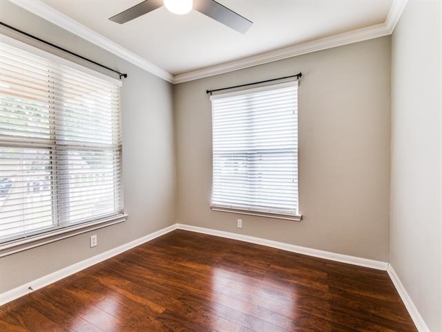 424 N Pecan Street - Photo 5