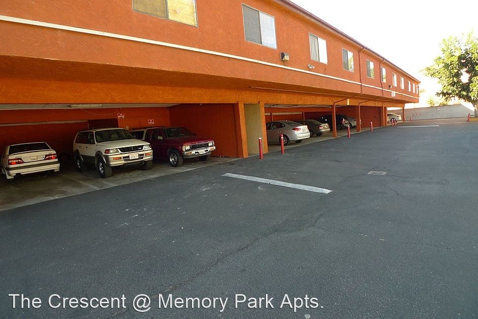 8950 Memory Park Ave. - Photo 1