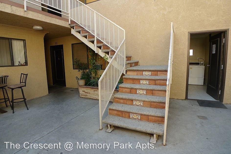 8950 Memory Park Ave. - Photo 6