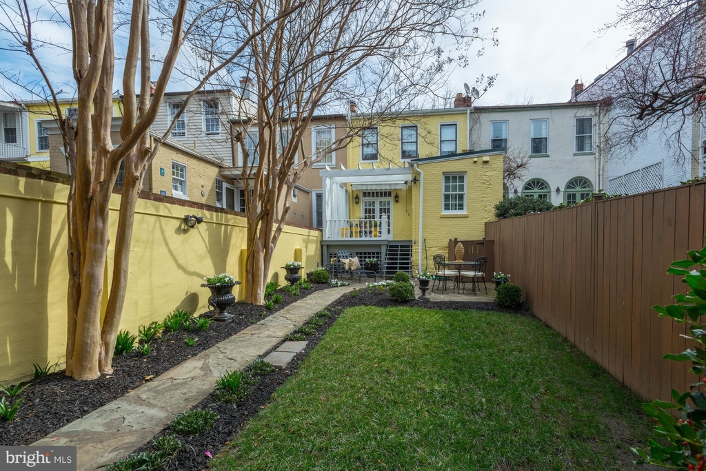 1420 35th Street Nw - Photo 19