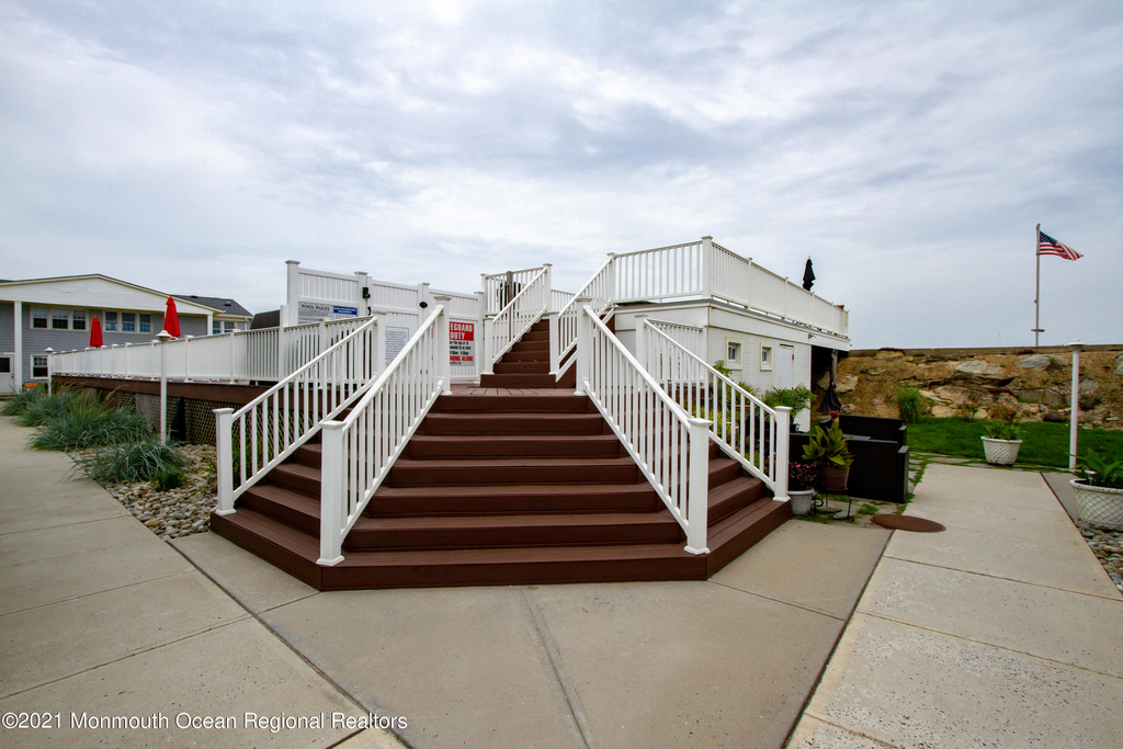 1201 Ocean Avenue - Photo 13