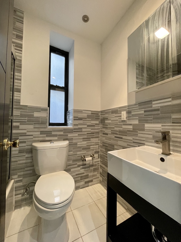 8 West 108th Street - Photo 8