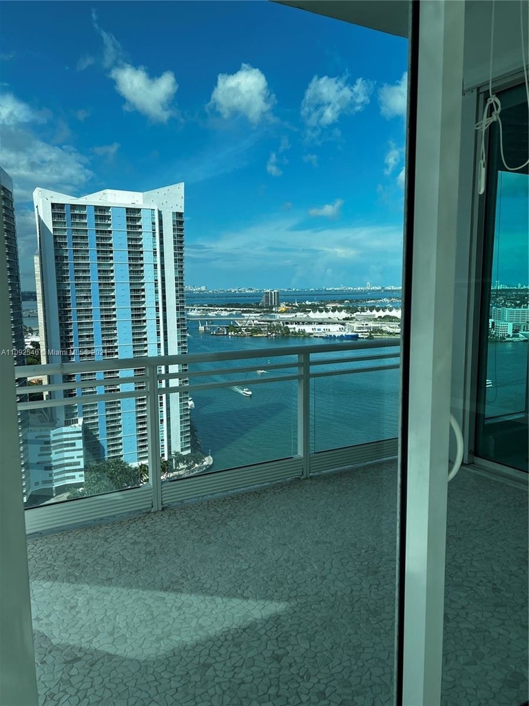 900 Brickell Key Blvd - Photo 23