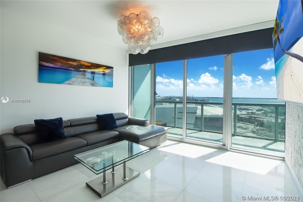 888 Biscayne Blvd - Photo 0