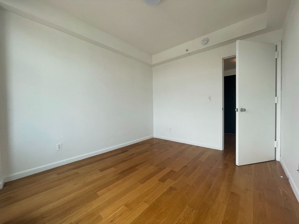 1 BD/ 1 BA available in Bushwick Luxury Building! - Photo 4