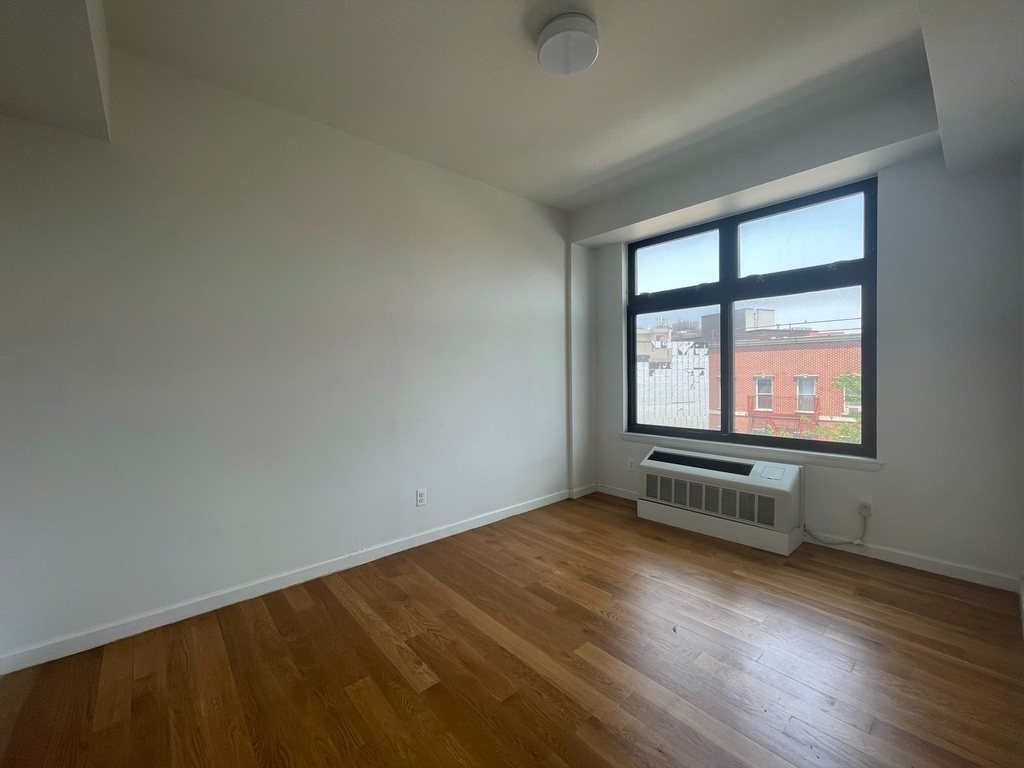 618 Bushwick Avenue - Photo 2