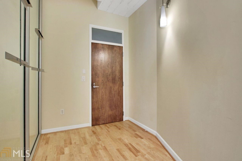 805 Peachtree St  #105 - Photo 1