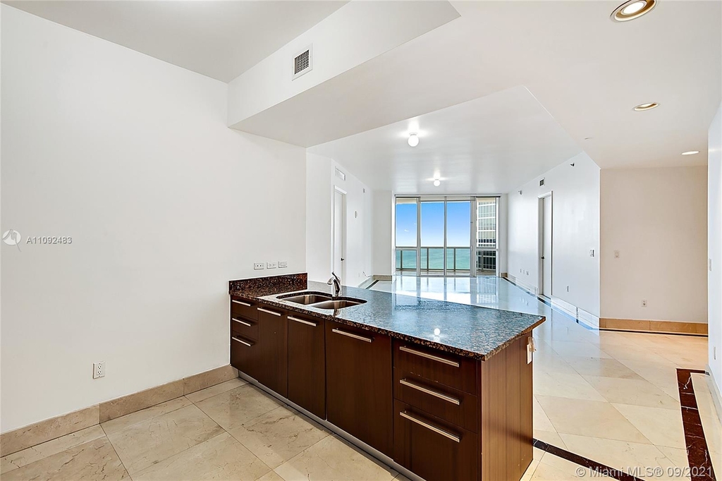 16001 Collins Ave - Photo 0