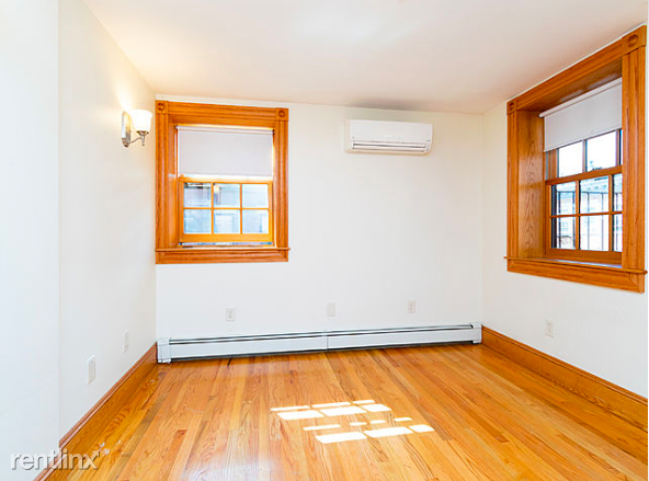 89 Myrtle St Apt 5b - Photo 3