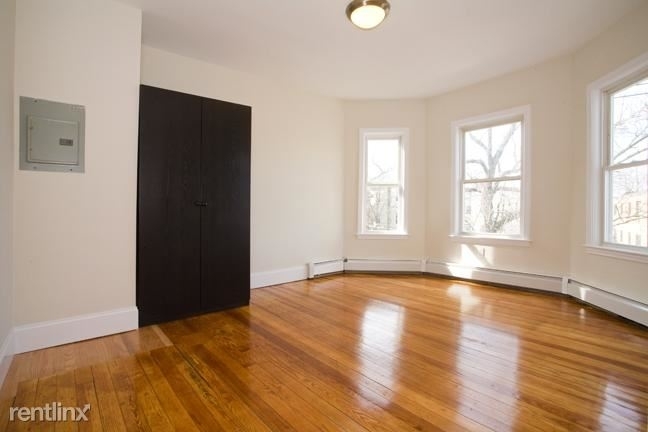 12 Parker Hill Ave Apt 1 - Photo 3