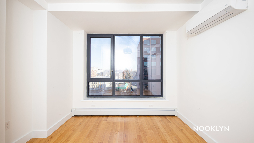 39 East 21st Street - Photo 10