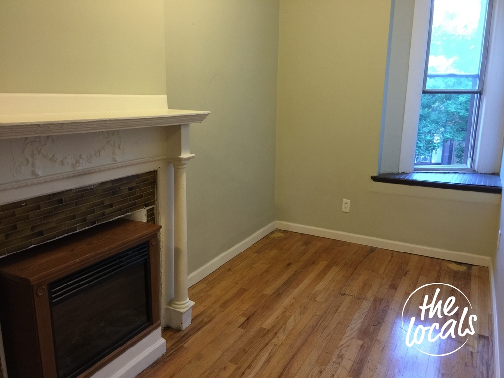 851 Lincoln Place - Photo 1