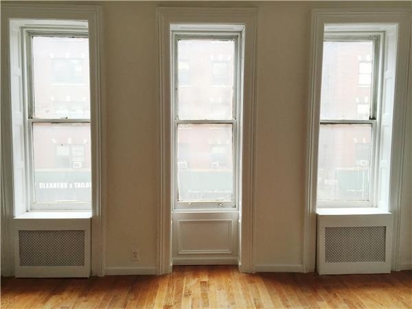 240 East 82nd Street - Photo 2