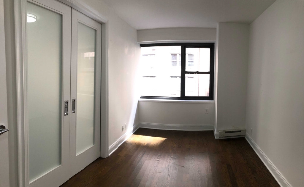 405 East 56th Street - Photo 3