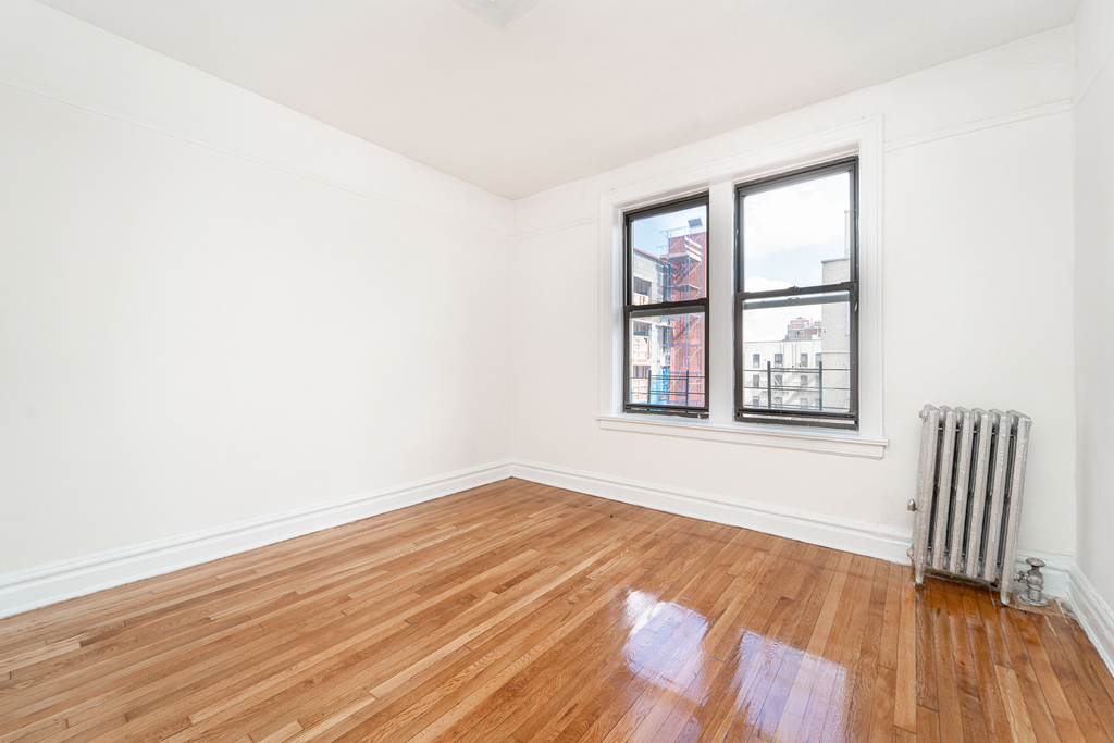 23-30 31st Road - Photo 2