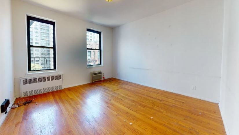 311 East 85th Street - Photo 0