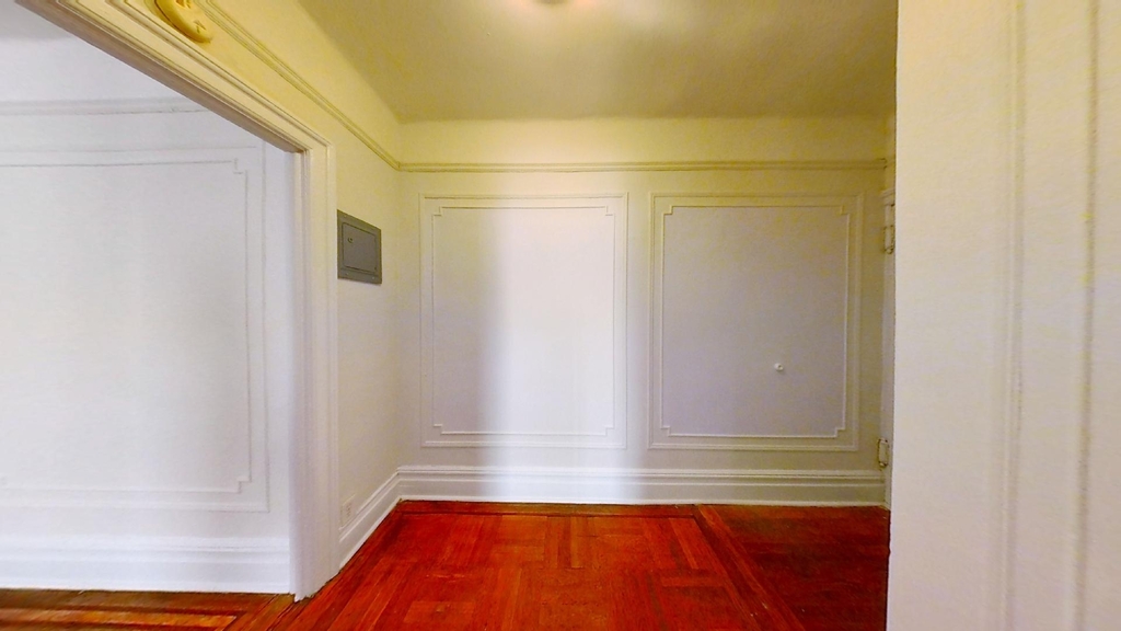 Spectacular sunny cosy one bed for rent at Dagaw pl prime location  Manhattan  - Photo 7