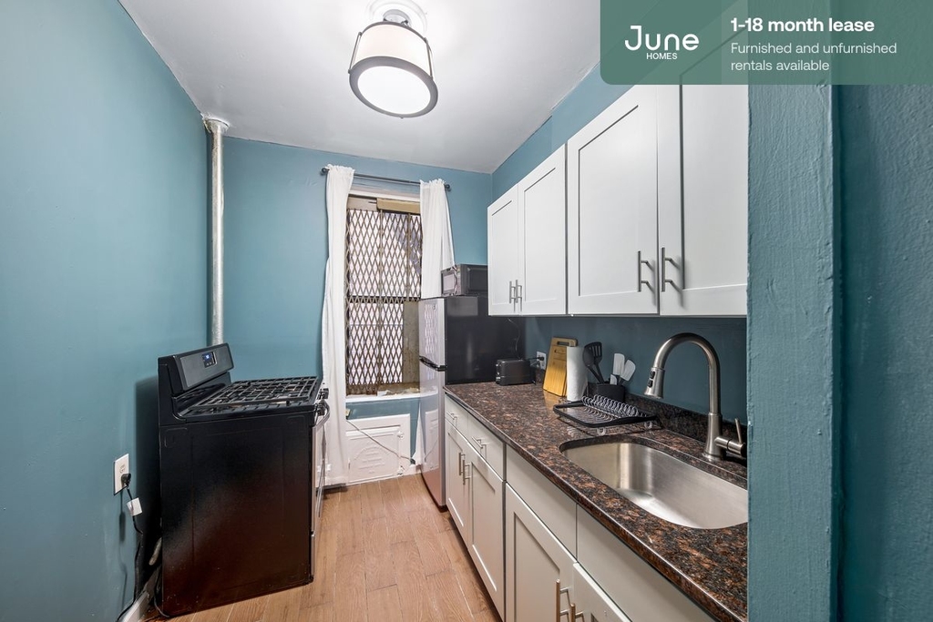 3620 Broadway - Photo 5