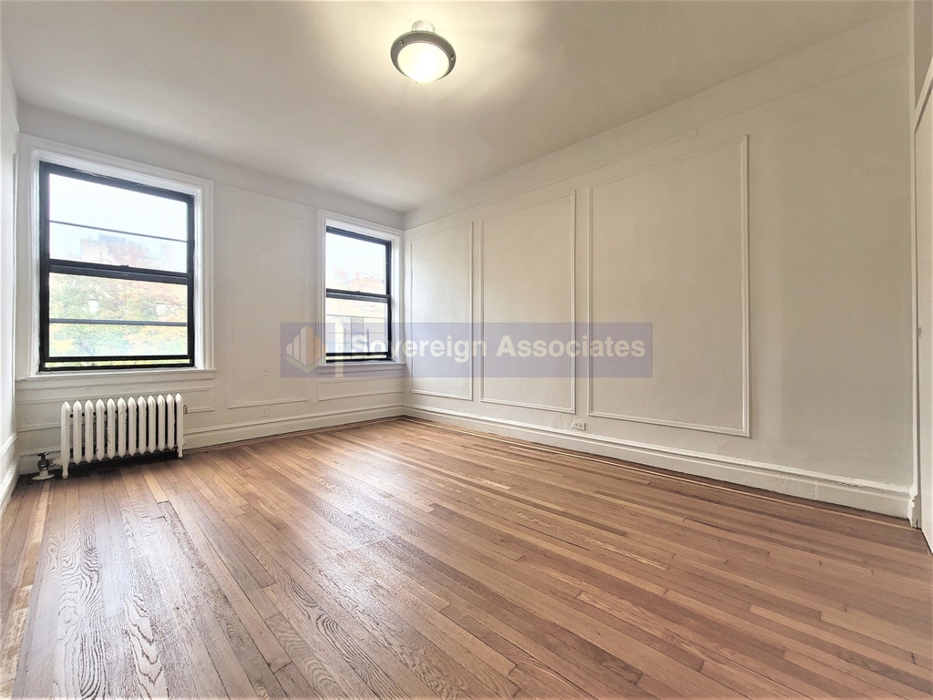 652 West 163rd Street - Photo 4