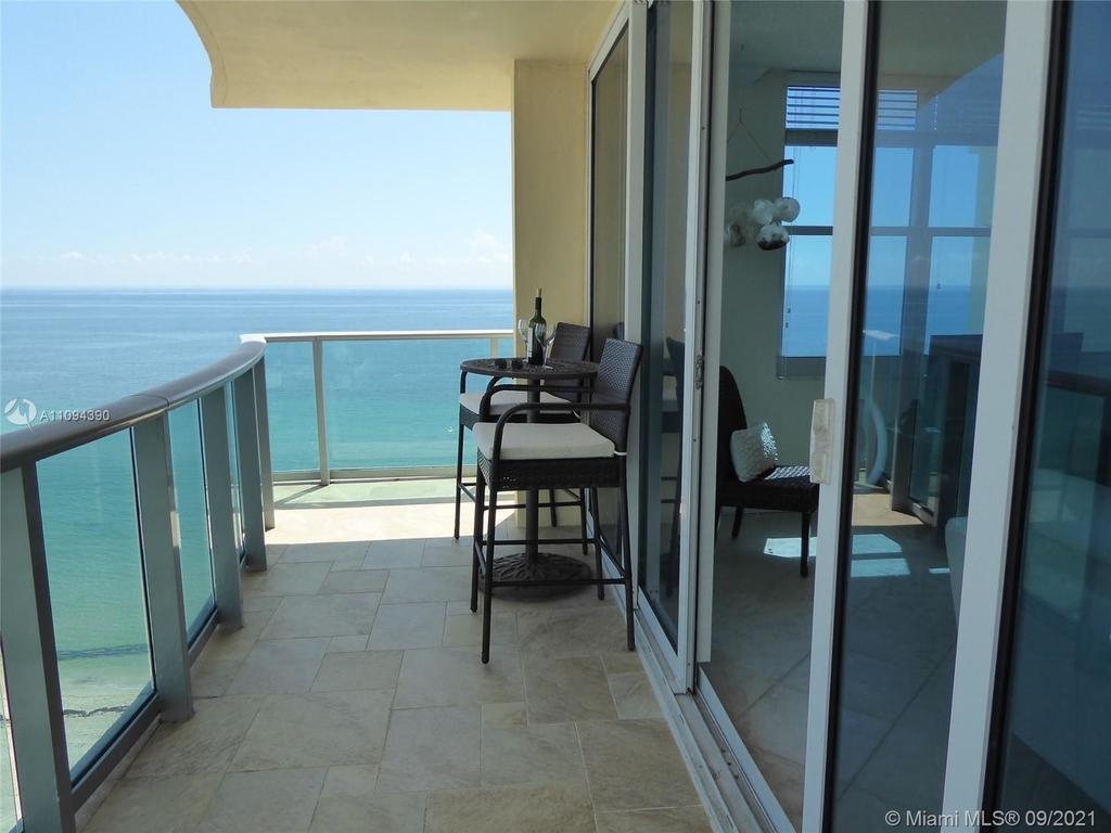 2501 S Ocean Dr - Photo 1