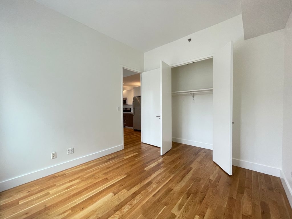 200 North 11th Street - Photo 3