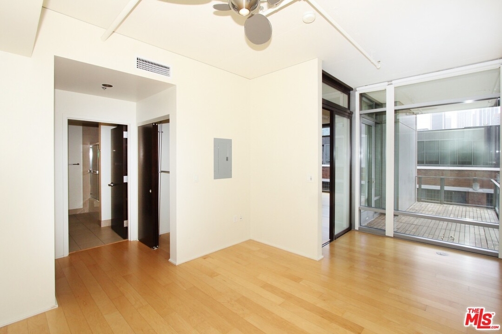 1100 Hope St - Photo 10