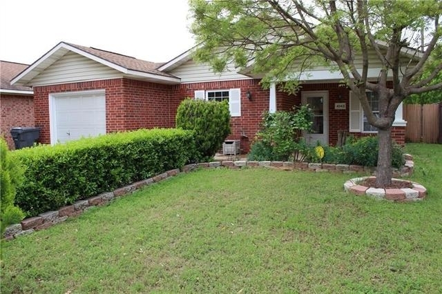 4043 Gray Oak Place - Photo 3